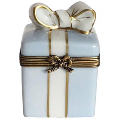 Vintage Pale Blue French Limoges Ring Box with Bow