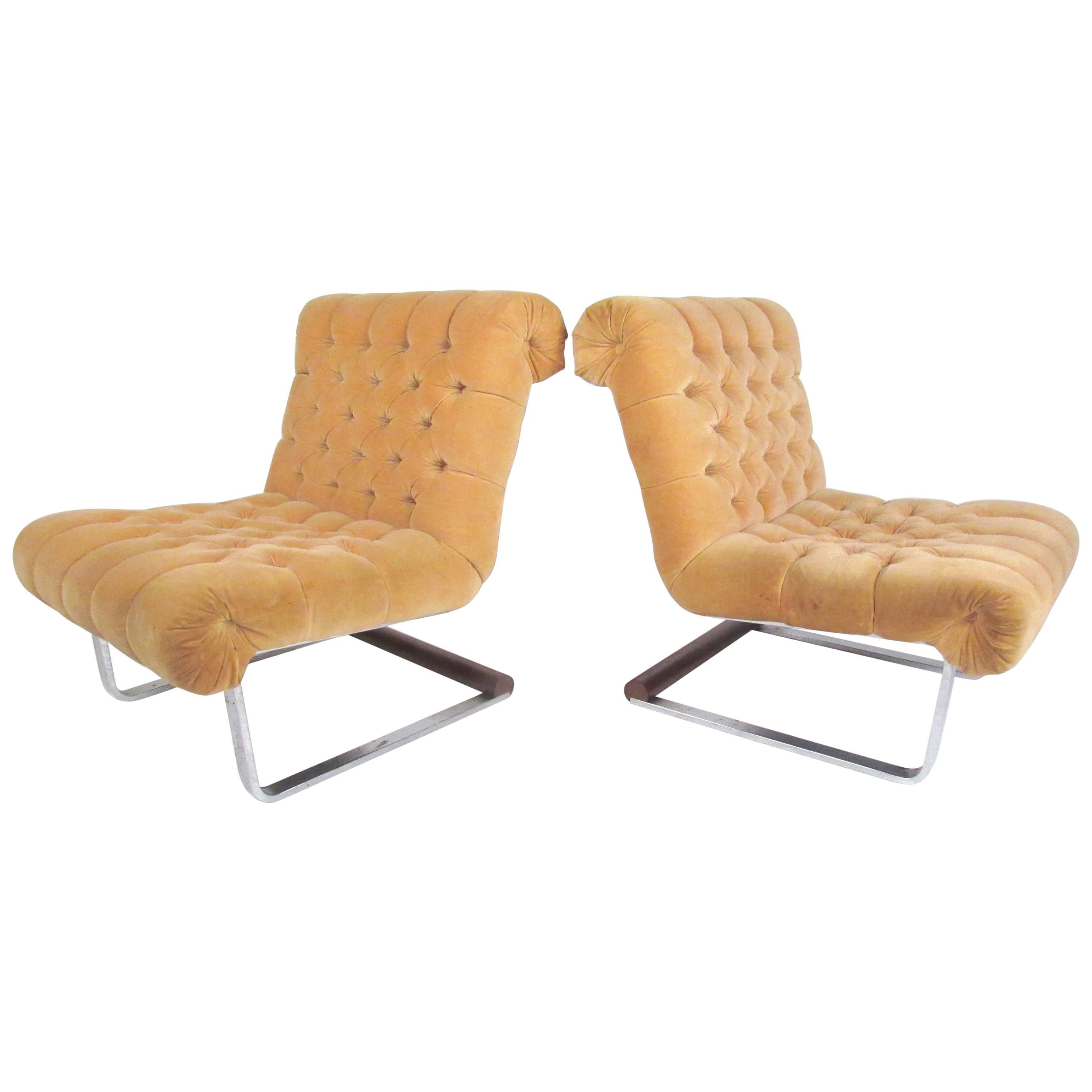 Pair of Italian Modern Slipper Lounge Chairs