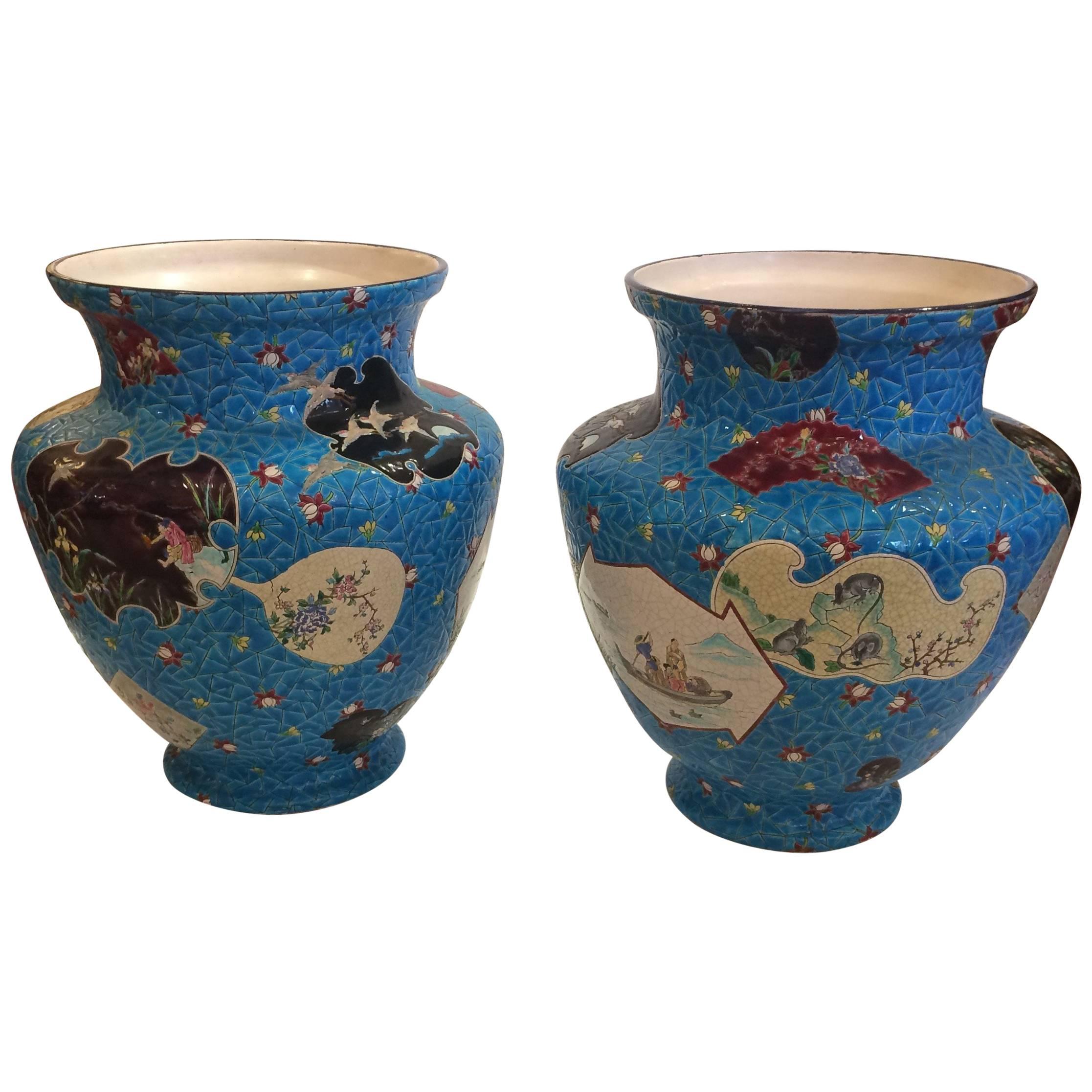 Paire de spectaculaires vases géants de Longwy en vente