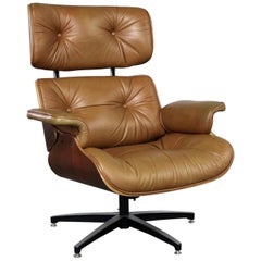 Retro Mid-Century Modern Lounge Chair Attributed to Selig Plycraft in Style of Eames