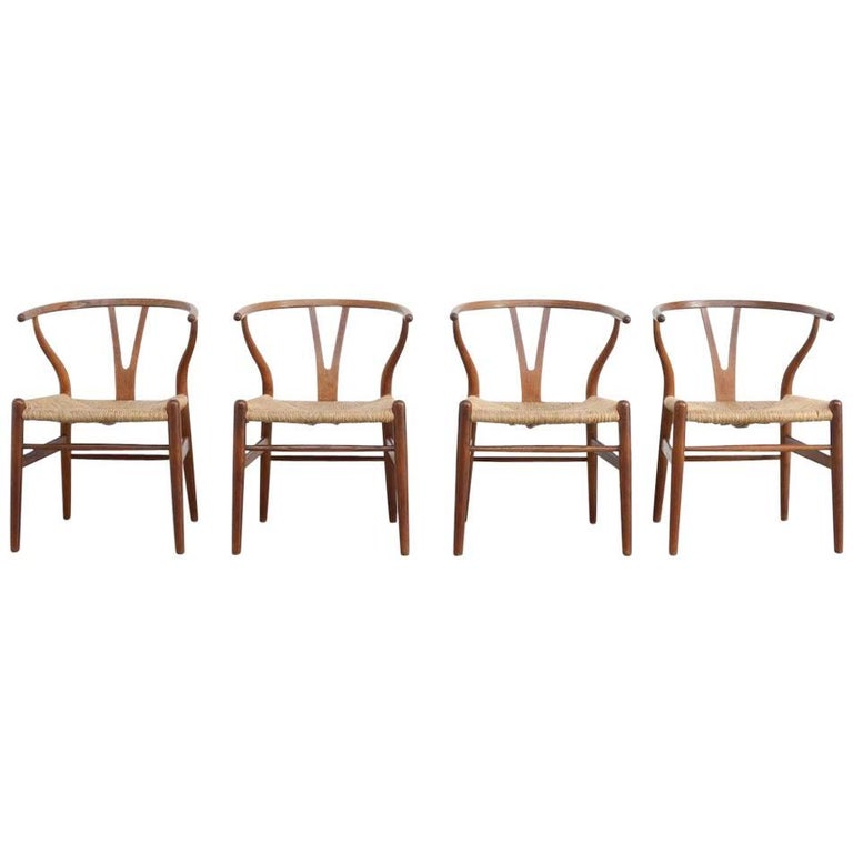 Set of Four Wishbone Chairs by Hans J. Wegner for Carl Hansen at 1stDibs