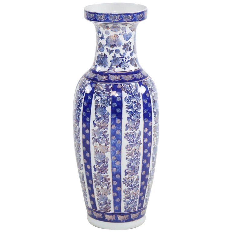 Large Chinese Floor Vase at 1stDibs large chinese floor vases for