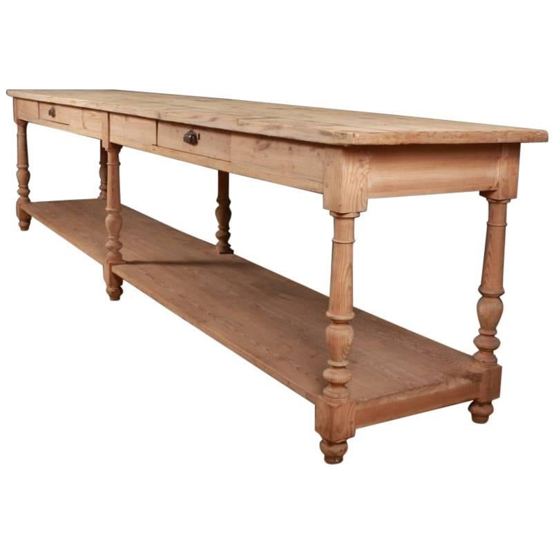 Pine Drapers Table