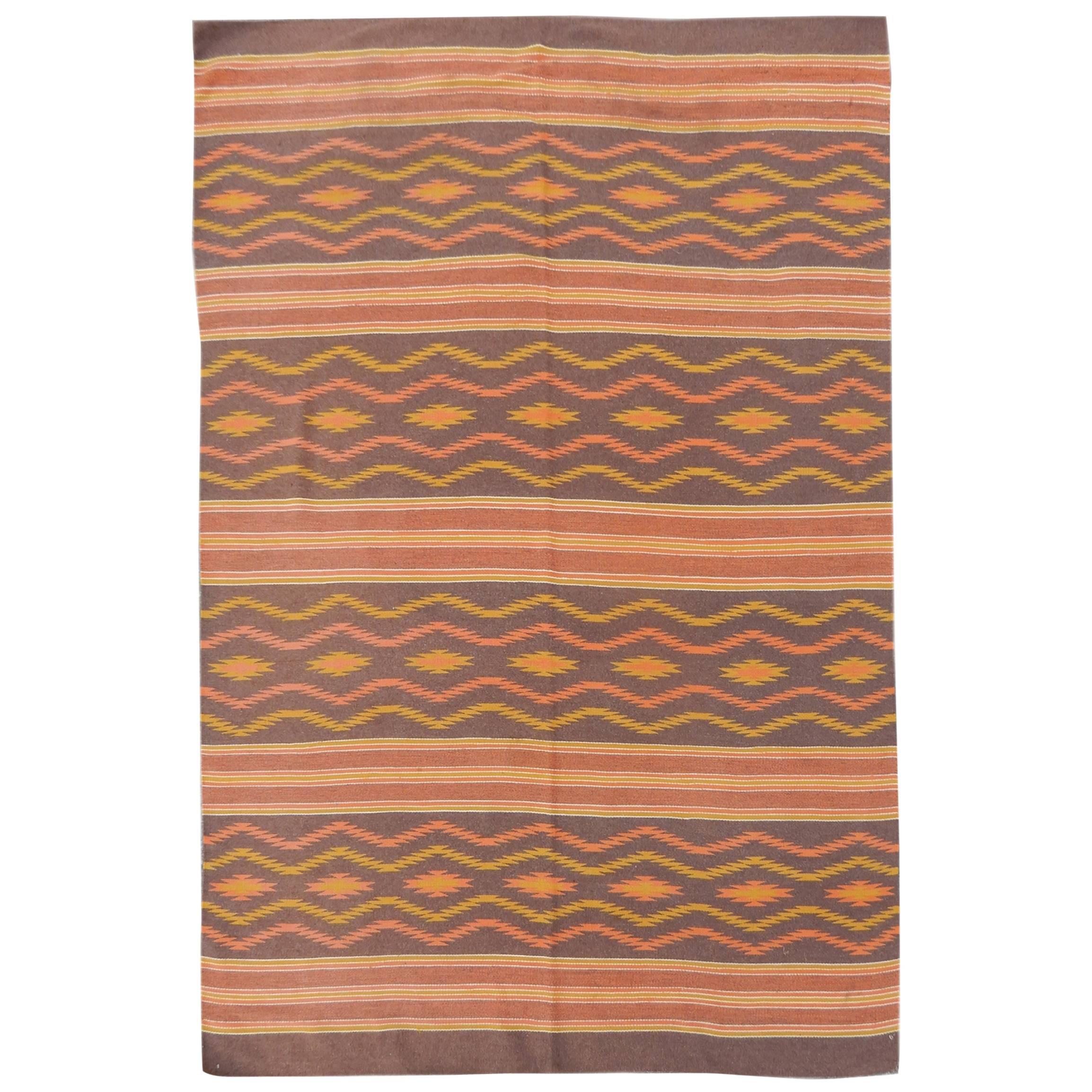 Vintage Navajo Rug, Mid-20th Century For Sale