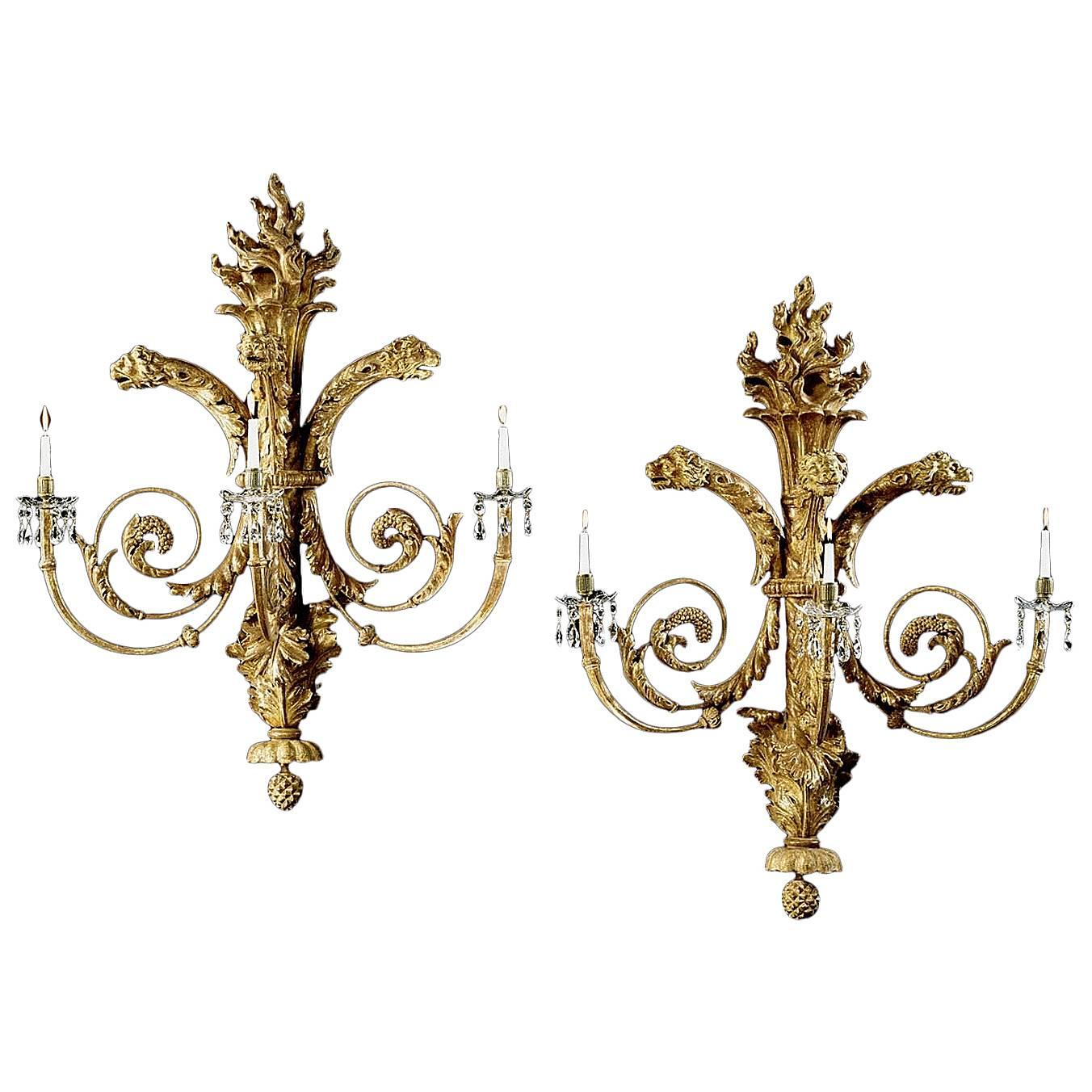 Pair of Regency Carved Giltwood Wall Lights For Sale