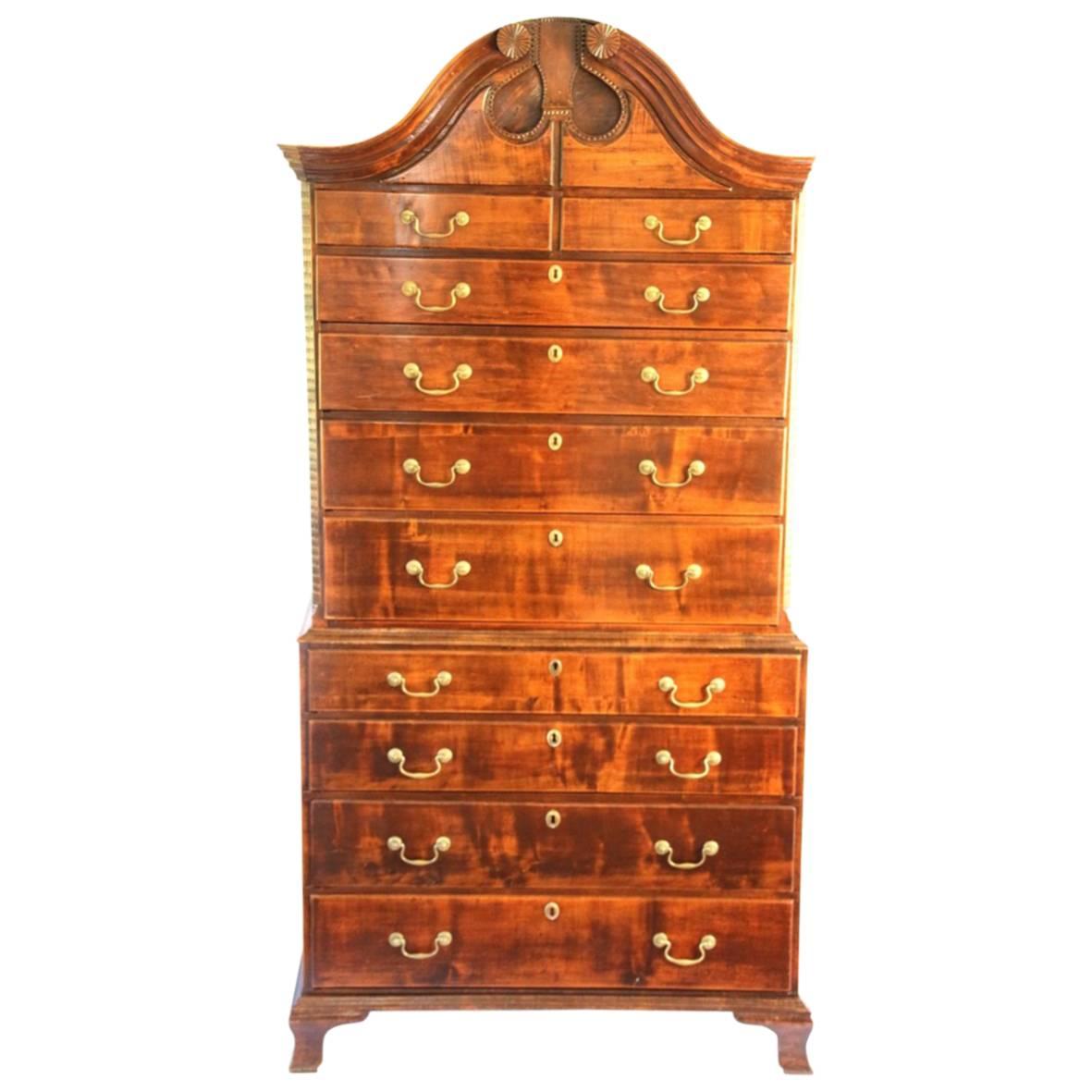 New England Chippendale Figured Maple Chest on Chest For Sale