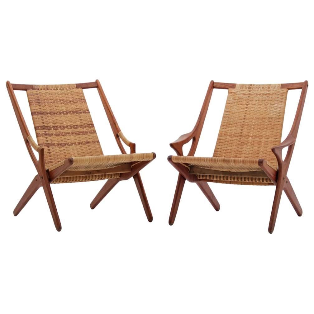 Pair of Danish Easy Chairs by Arne Hovmand-Olsen, Model 300