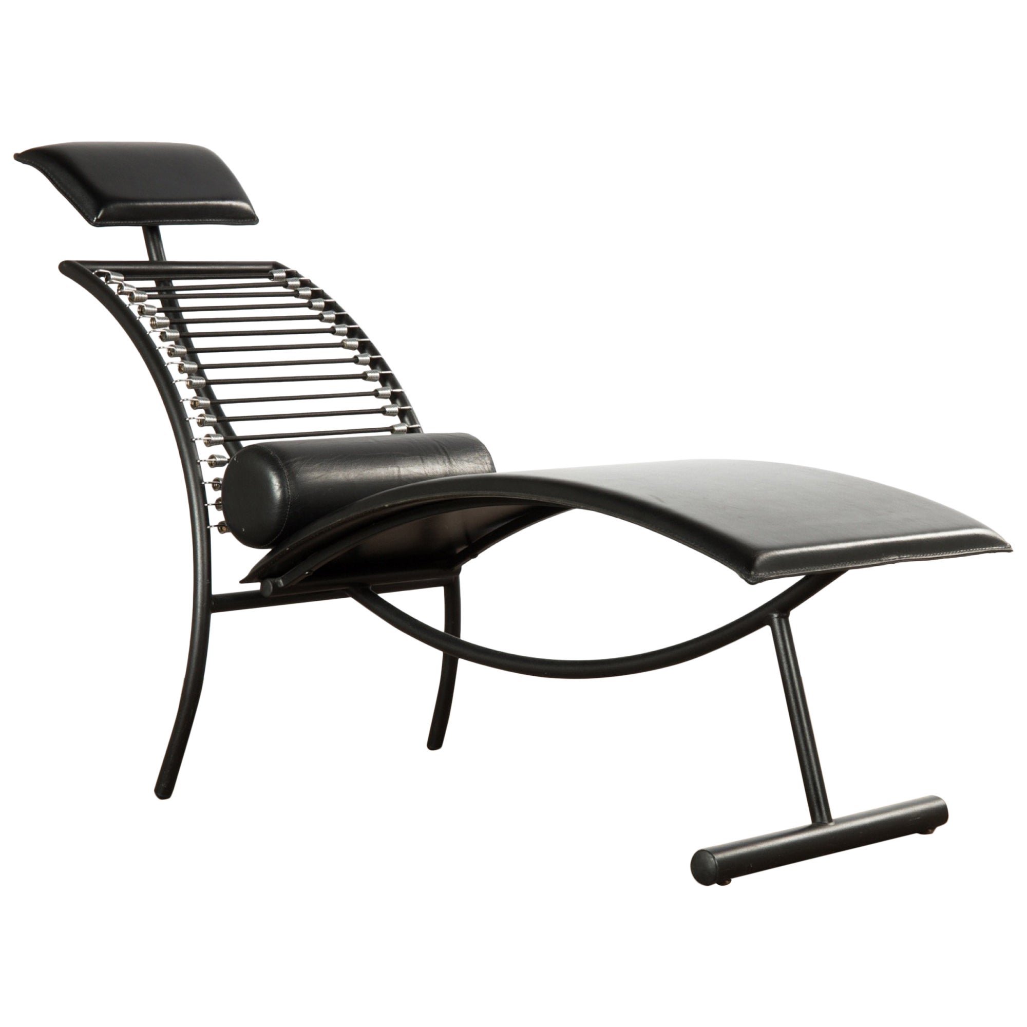 Italian Fainting Chaise Lounge with Heavily Carved Details at 1stDibs