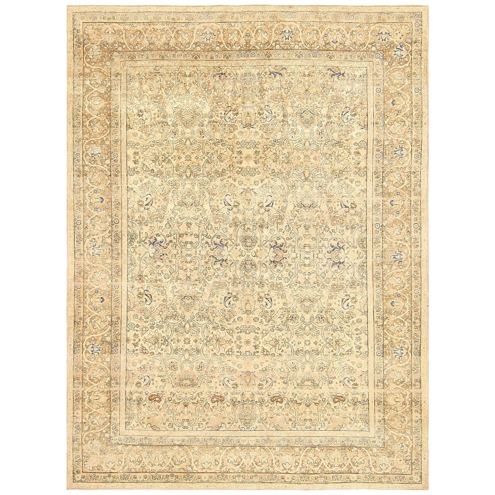 Antique Persian Kerman Rug. Size: 8 ft 10 in x 12 ft (2.69 m x 3.66 m)