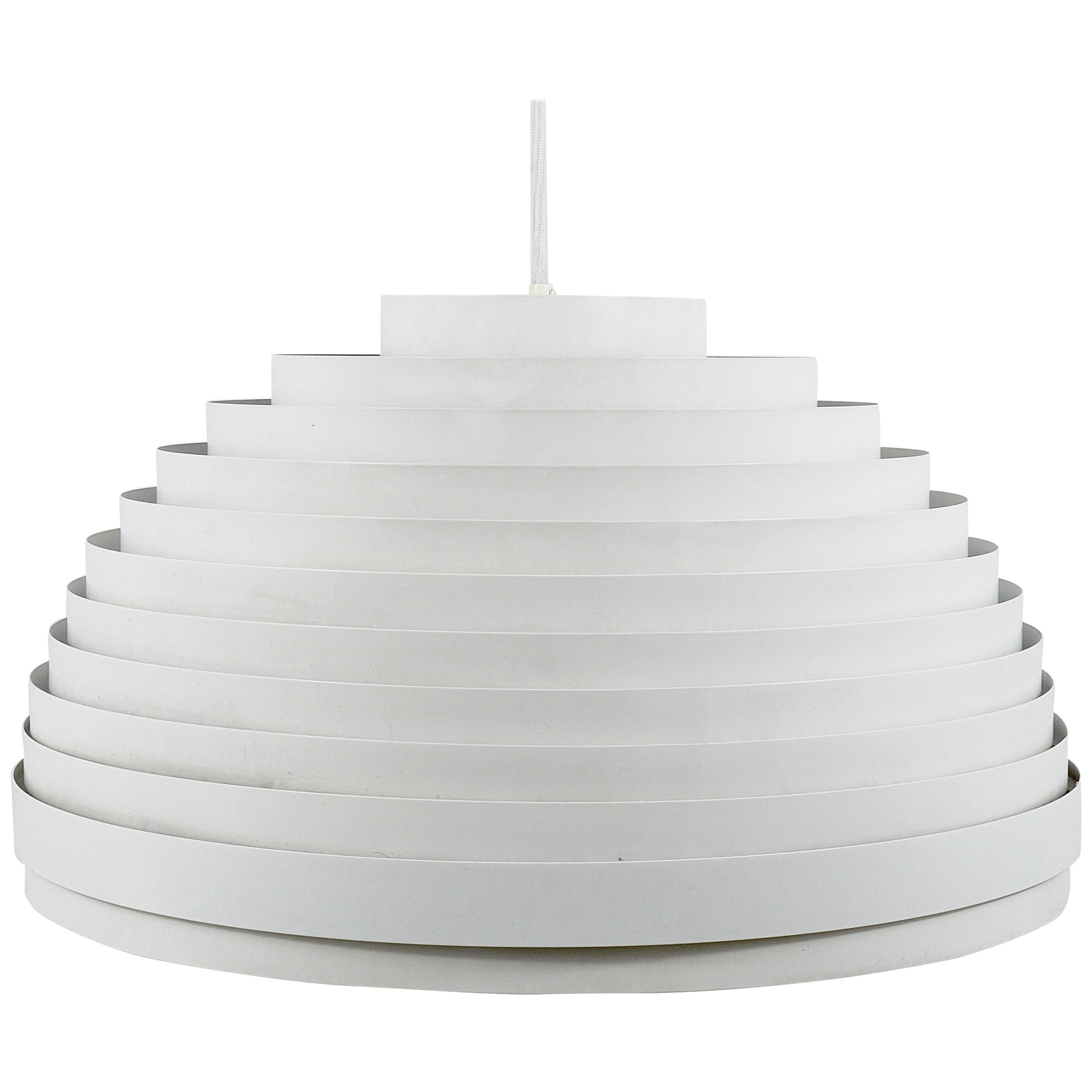 1960s White Midcentury "Dynamic" Lamella Ring Pendant Lamp by Vest, Austria