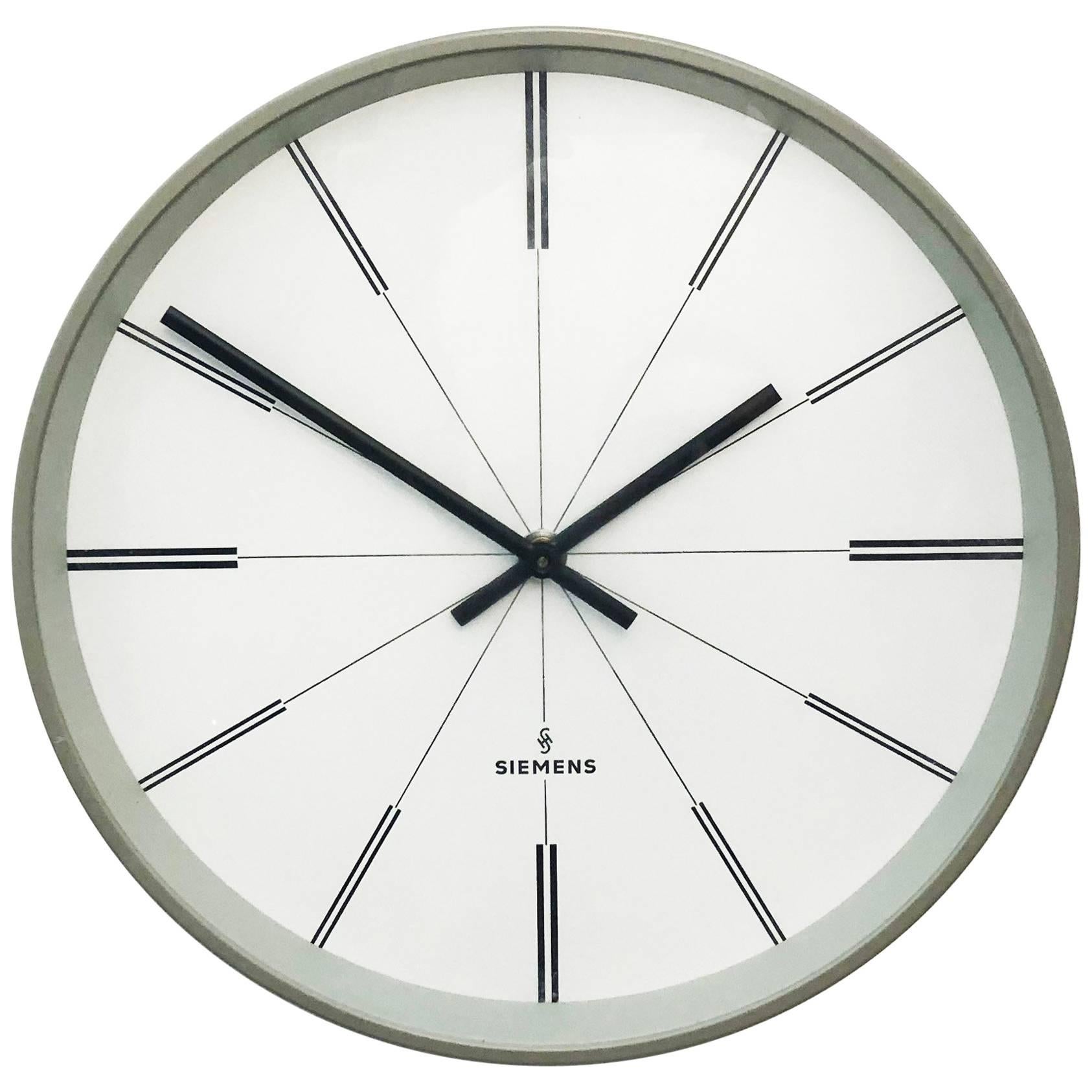 Siemens Industrial Factory or Workshop Wall Clock
