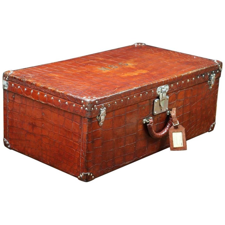 1934 LOUIS VUITTON CROCODILE LEATHER SUITCASE - Pinth Vintage Luggage