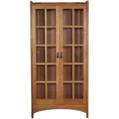 Stickley Eiche Art & Crafts Großer Vitrinenschrank