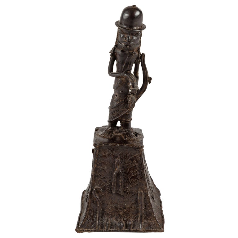 Benin Bronze Bell Sculpture Depicting an Oba For Sale at 1stDibs