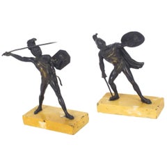 Antique Italian Pair of Grand Tour Bronze Figures of Greek Warriors 19th Century
