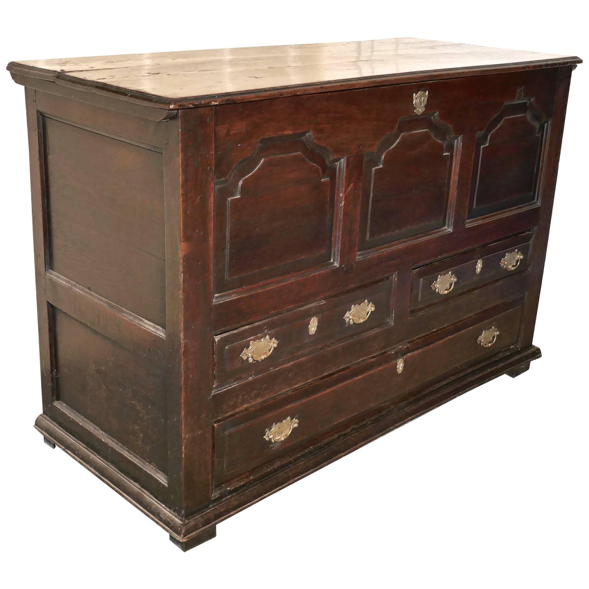 Large 18th Century Oak Three-Drawer Mule Chest