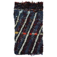 Contemporary Abstract Vintage Berber Moroccan Boucherouite Rug, Shag Accent Rug