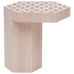 Table d'appoint en bois d'assemblage en édition limitée en érable de Fort Standard, en stock