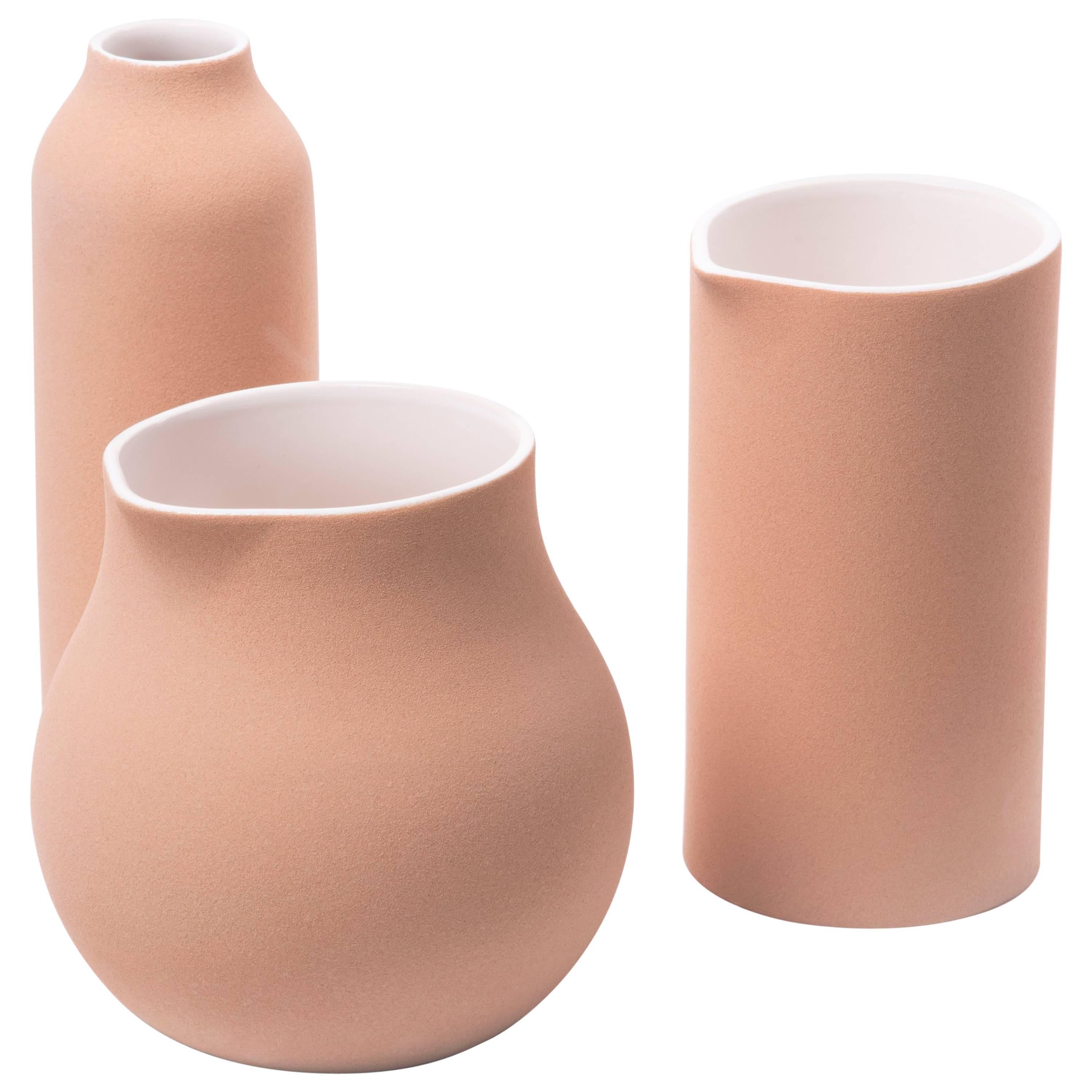 "Engobe" Mexican contemporany design. Vases. High-Temperature ceramic with clay For Sale