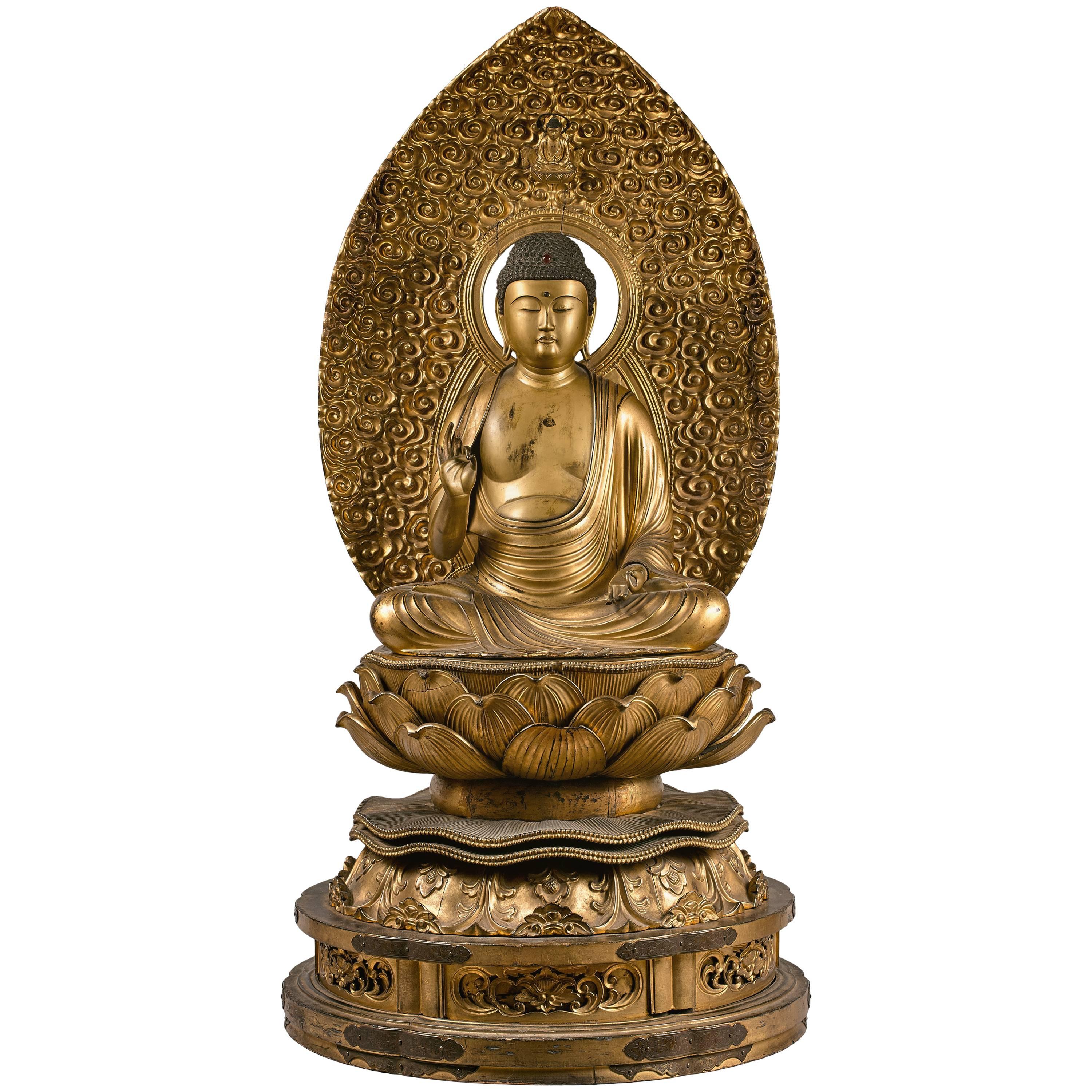 18th Century Japanese Giltwood Figure of Amida Buddha For Sale