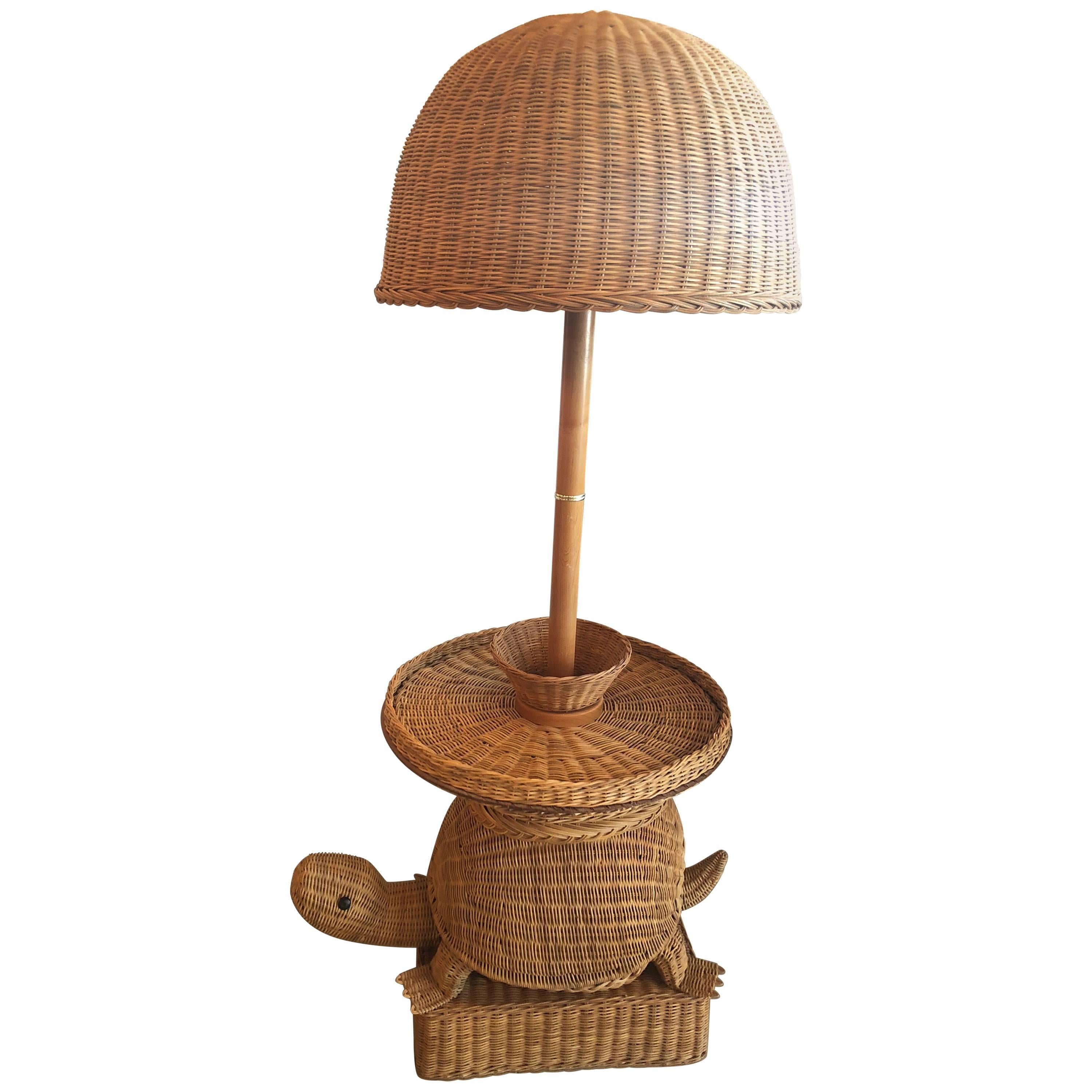 Vintage Tropical Wicker Turtle Side End Table Floor Lamp