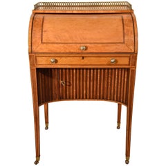 Fine Quality Late 18th Century Satinwood Roll Top Writing Desk