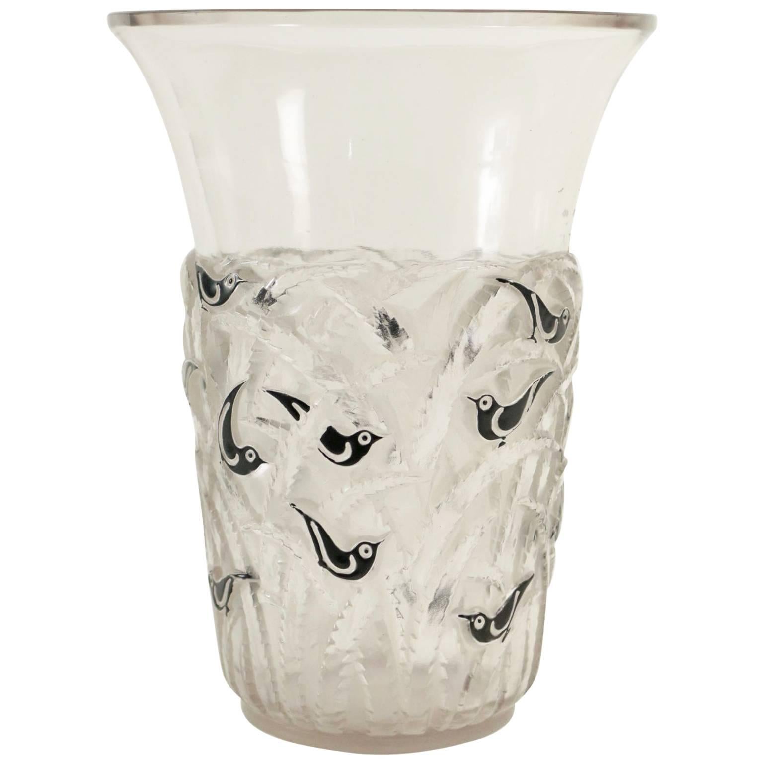 René Lalique Vase "Bornéo" Black Enamelled