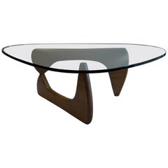 Noguchi Table  Noguchi Table Designed by Isamu Noguchi for Herman Miller