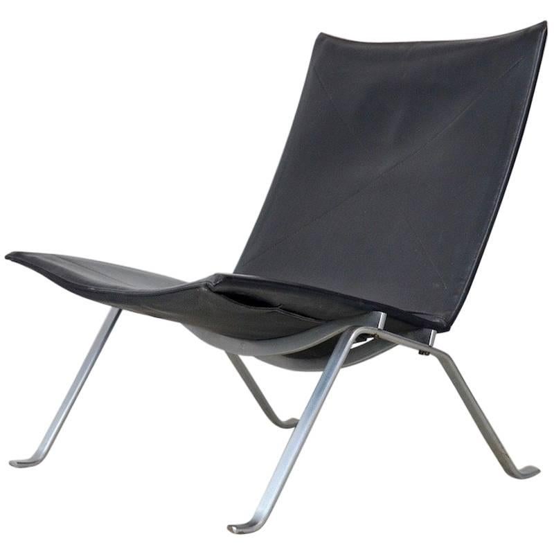Poul Kjaerholm Black Leather Lounge Chair PK 22 for E. Kold Cristensen, Denmark