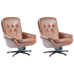 1960s Swivel Lounge Chairs in Leather, Peem Finland