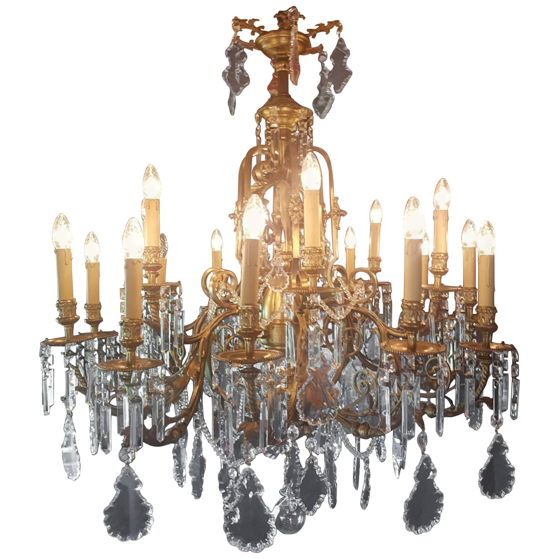French 18 Light Gas Chandelier, 19th Century For Sale
