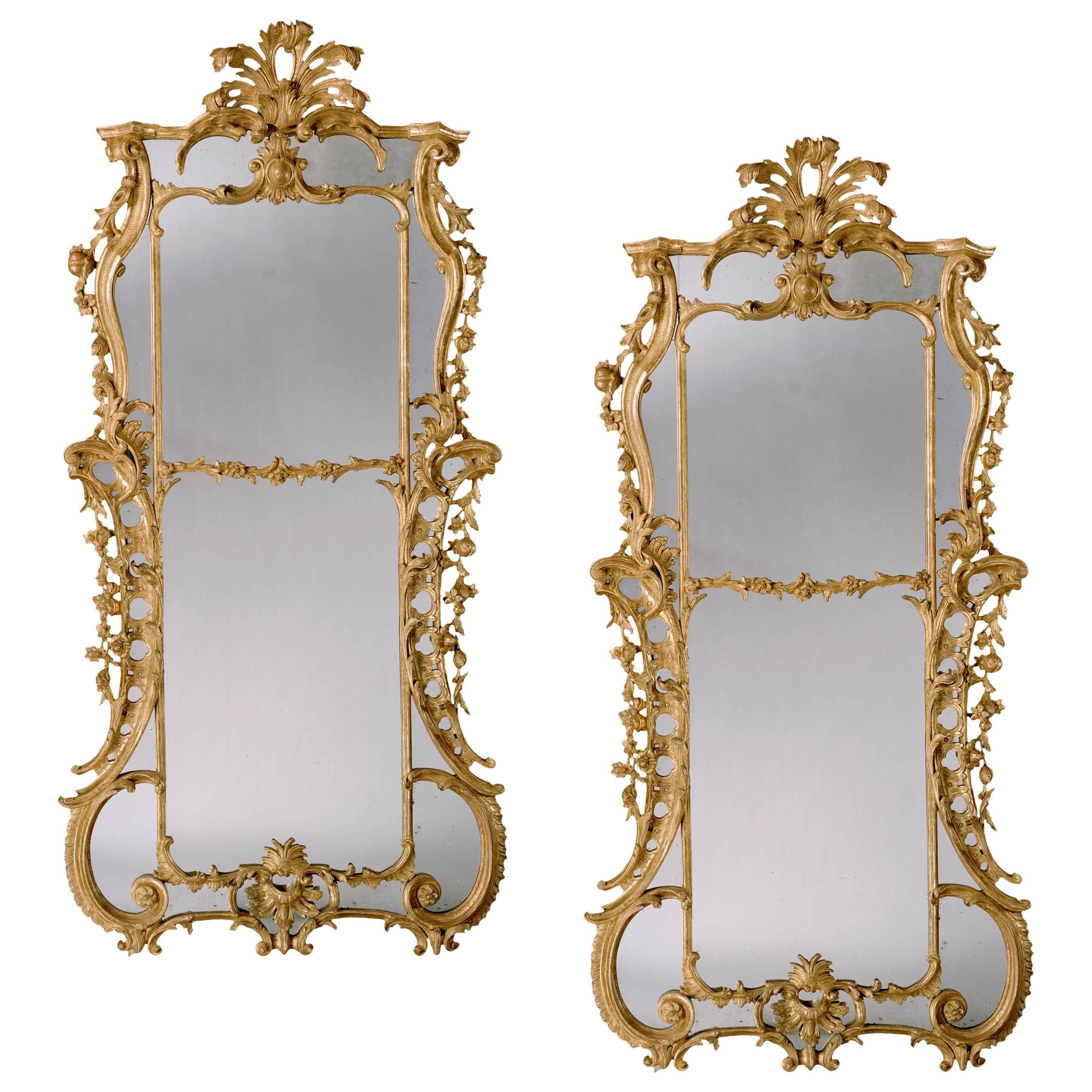 Pair of George III Carved Giltwood Mirrors For Sale