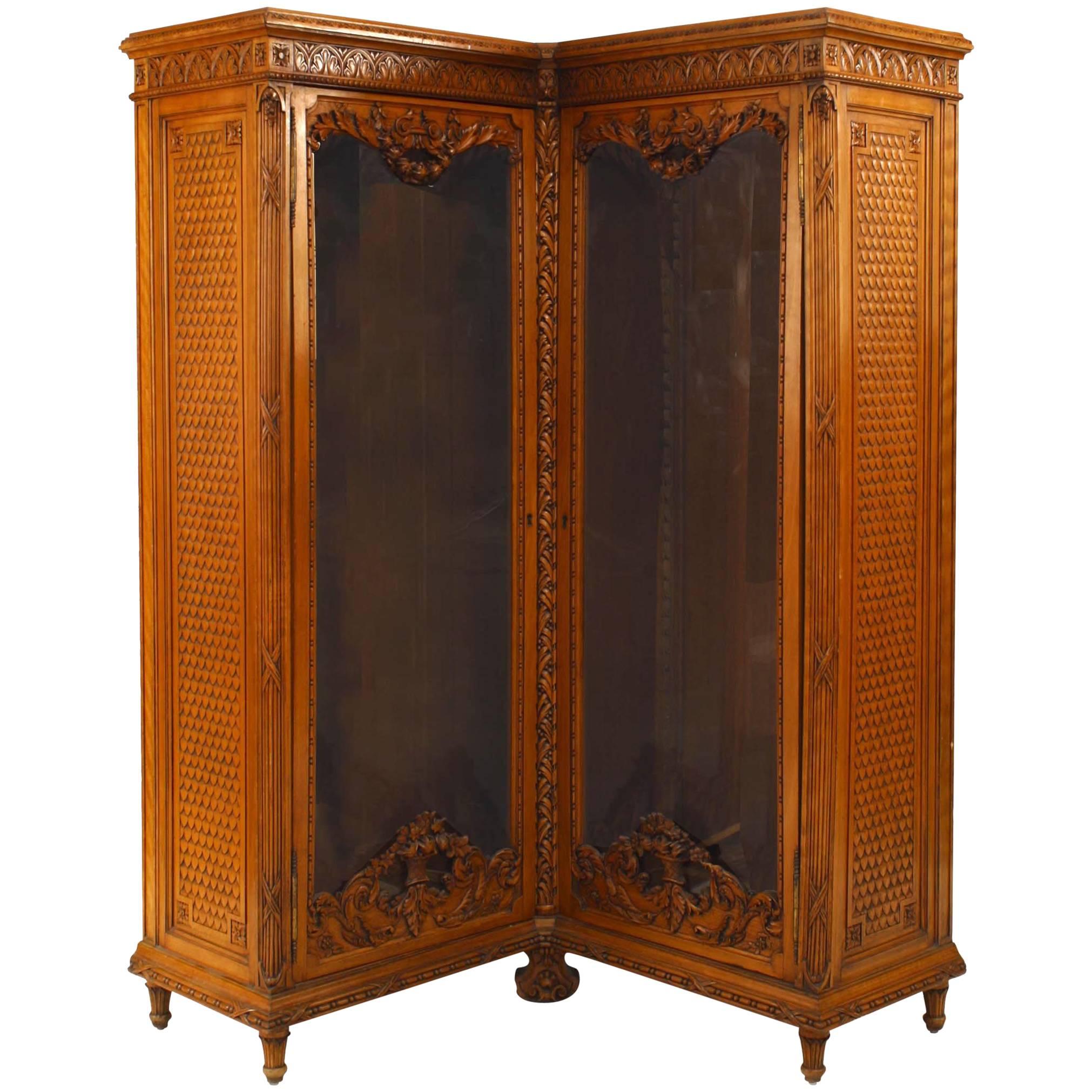 French Victorian Walnut Corner Cabinet For Sale