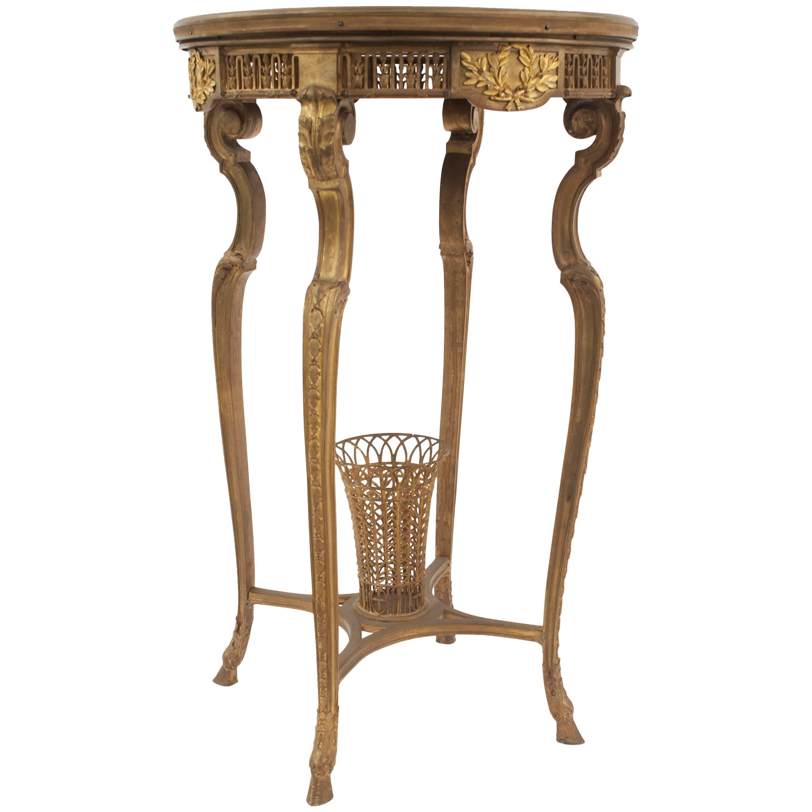 French R√©gence Bronze Dore and Marble End Table For Sale