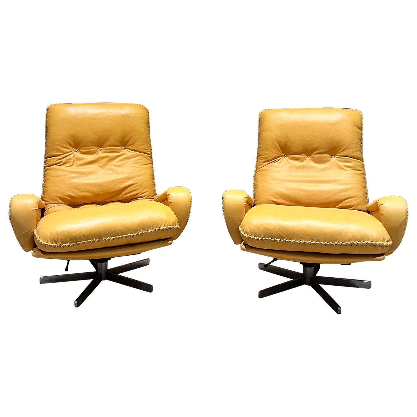 1960s De Sede S 231 James Bond Swivel Lounge Armchairs Switzerland