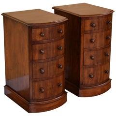 19th Century Pair of Victorian Mahogany Bow Front Chest of Drawers