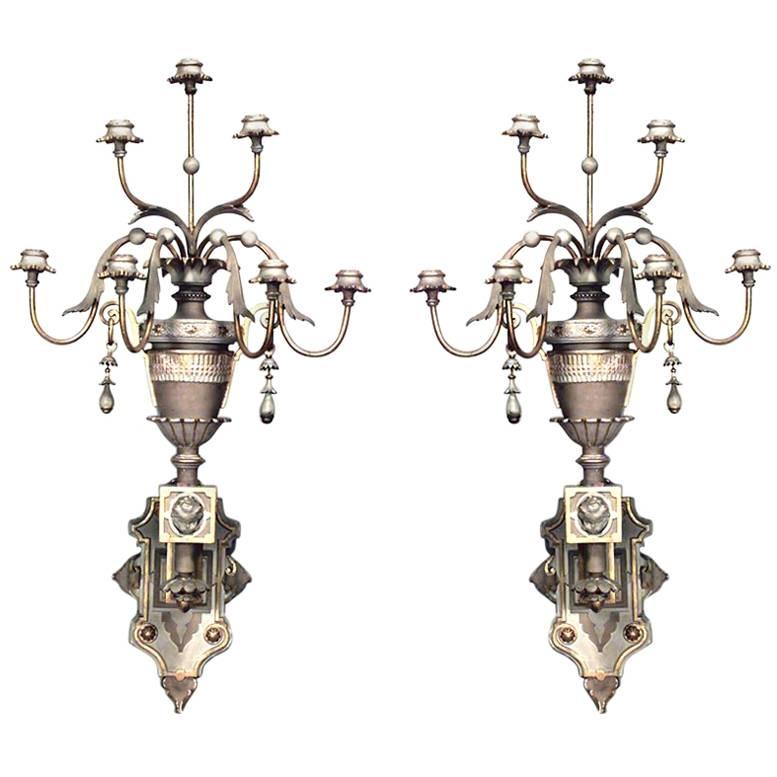 4 French Victorian White Painted and Gilt Wooden Carved Wall Sconces For Sale