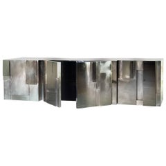 MUR, buffet du 21e siècle en aluminium poli et brossé ou plaqué nickel