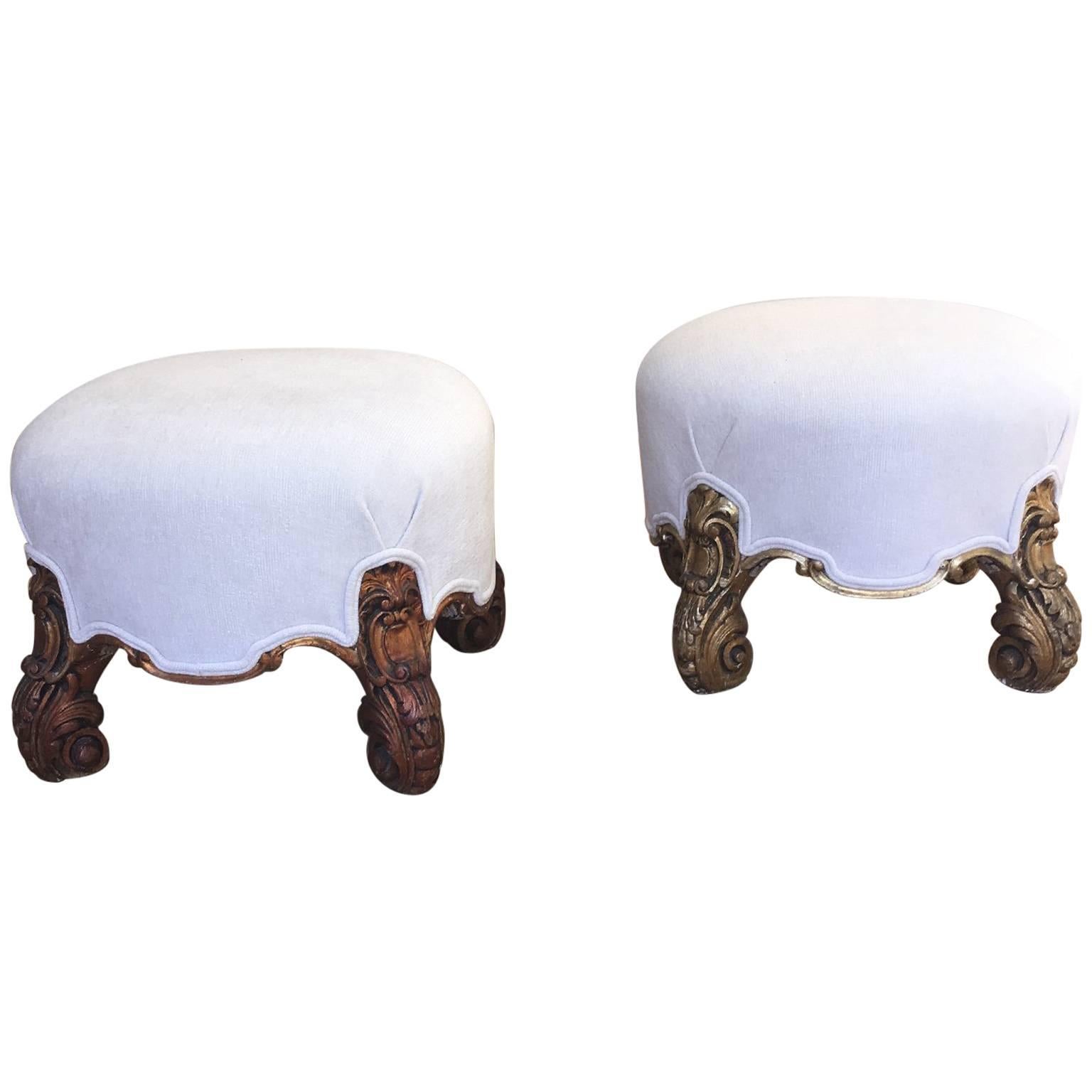 Pair of Italian Stool in Carved Wood, circa 1900 For Sale