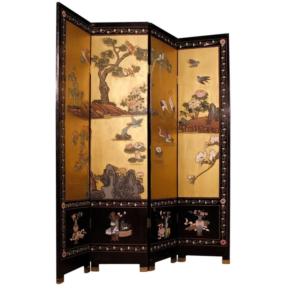 Chinese Screen in Lacquered and Painted Chinoiserie Wood from 20th Century