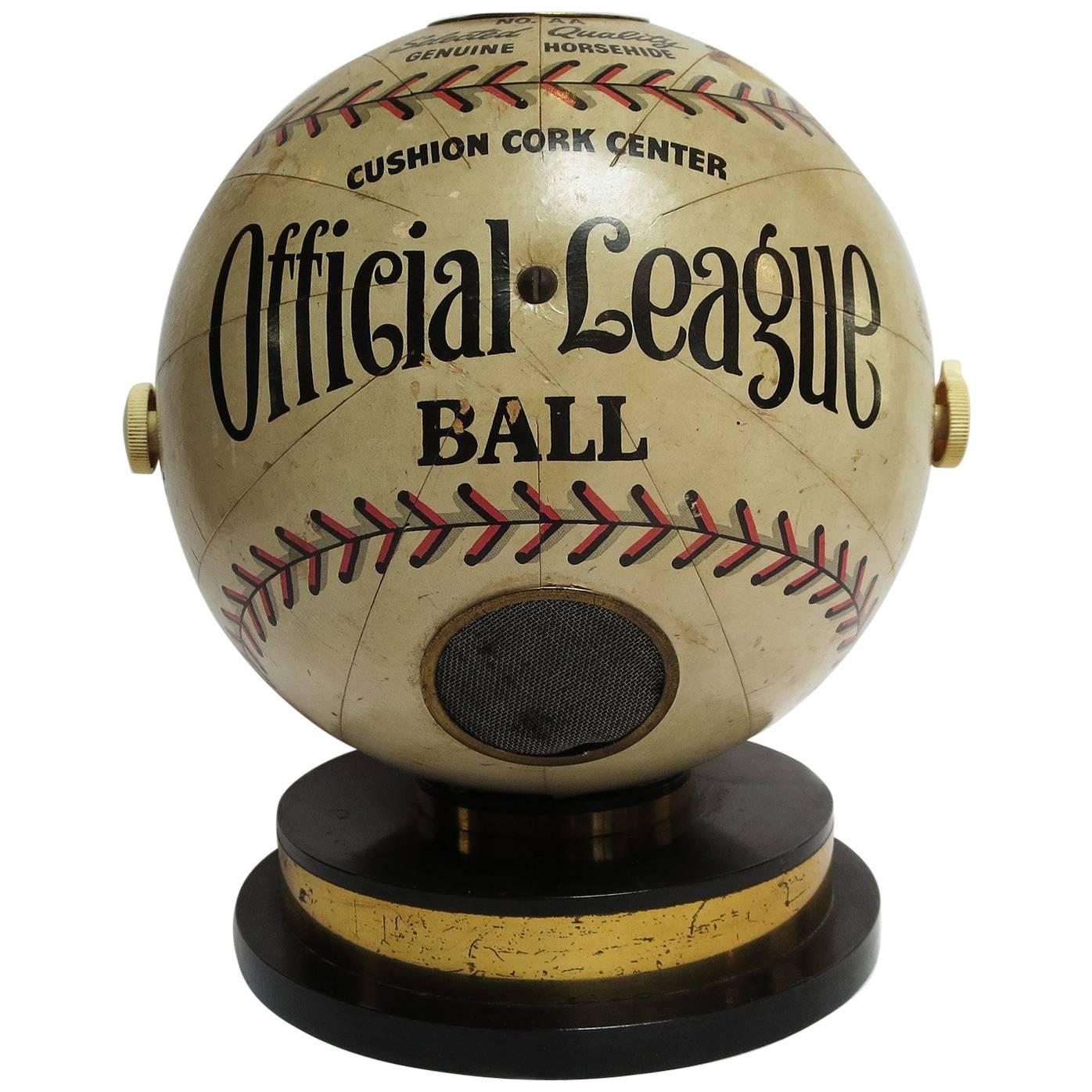 1941 Trophy Baseball Radio, Working Condition For Sale