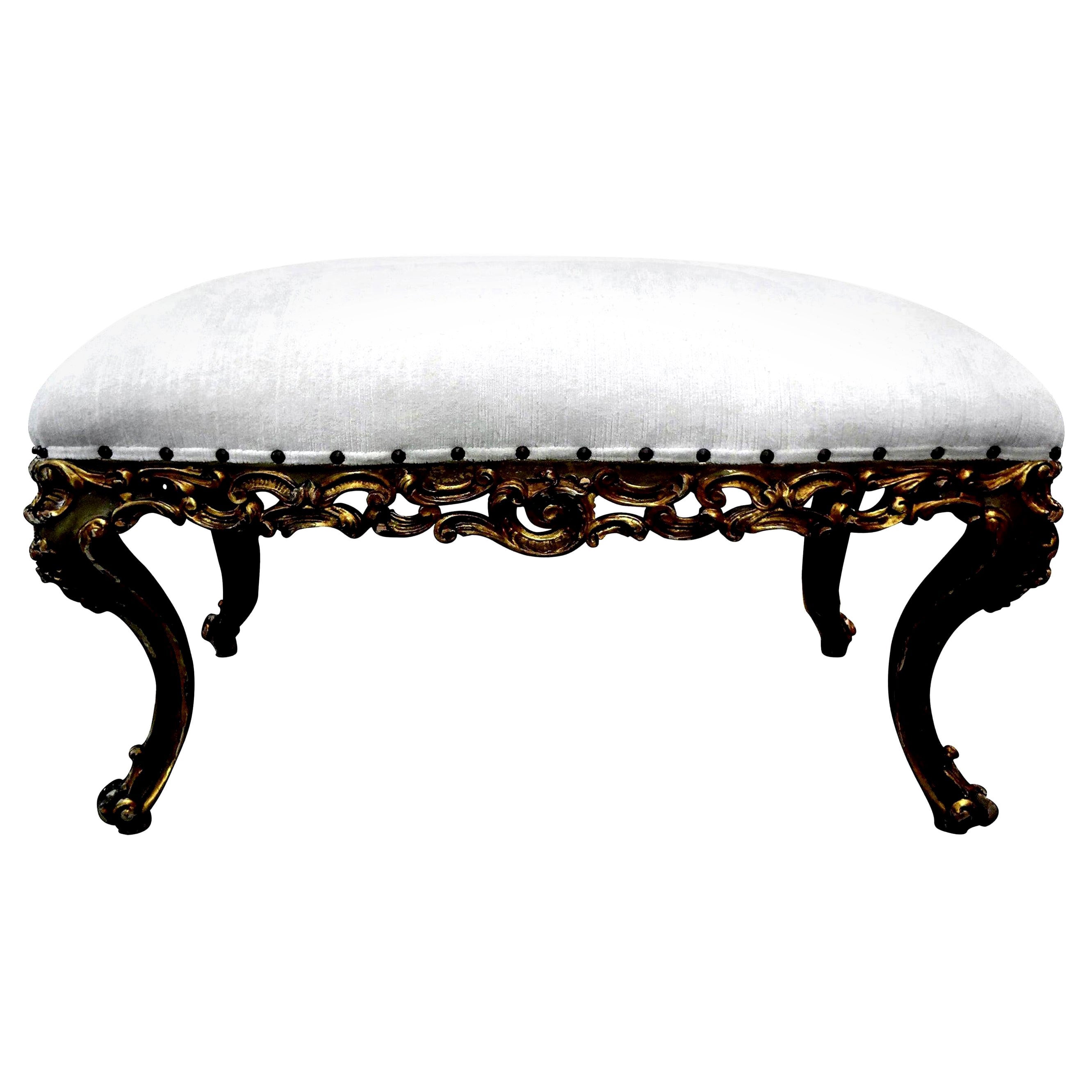 Italian Giltwood Bench with Exaggerated Legs For Sale