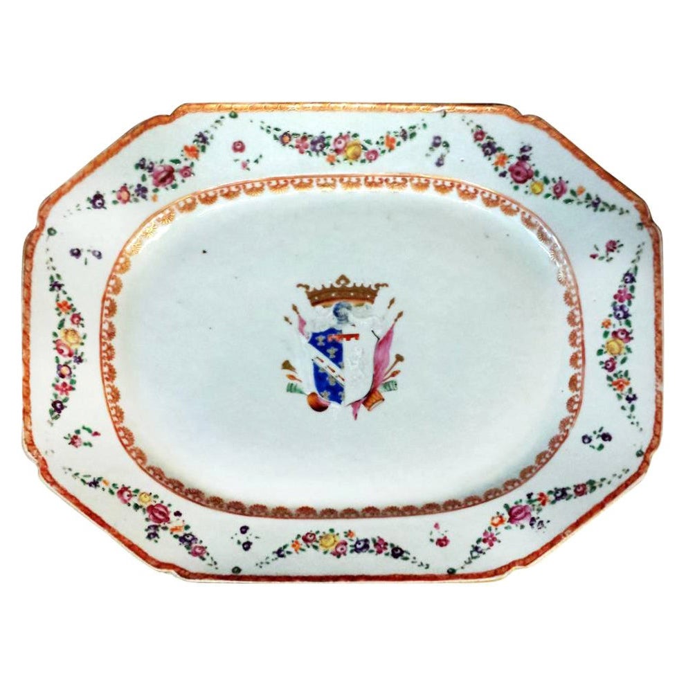 Italian-Market Chinese Export  Armorial PorcelaDish for the Marchesi di Sorbello For Sale