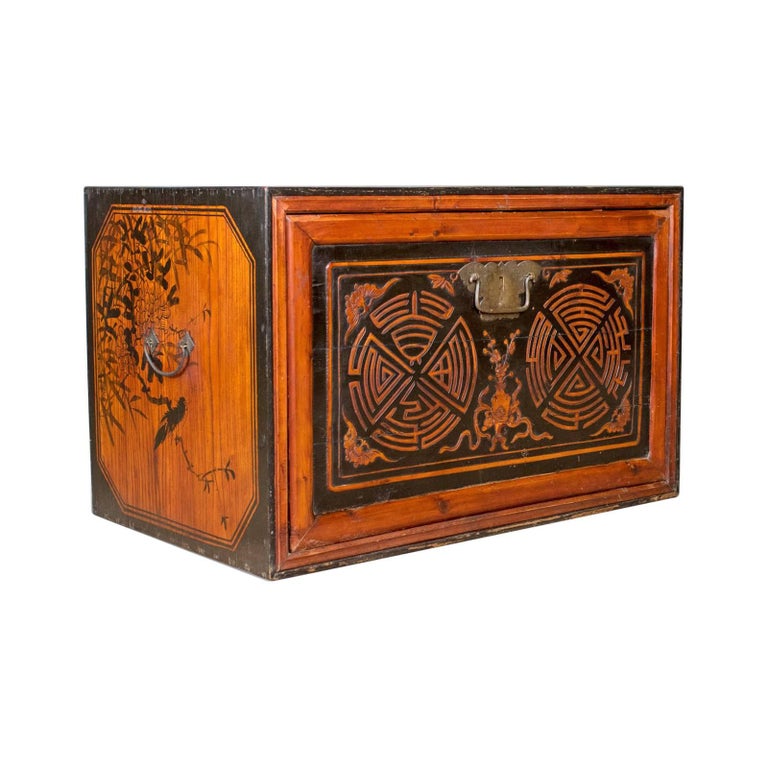 Japanese Antique Chest, Lacquered Pine Trunk, Blanket Box, Late 19th Japanese Antique Chest, Lacquered Pine Trunk, Blanket Box, Late 19th Century For Sale - Japanese Antique Chest, Lacquered Pine Trunk, Blanket Box, Late 19th