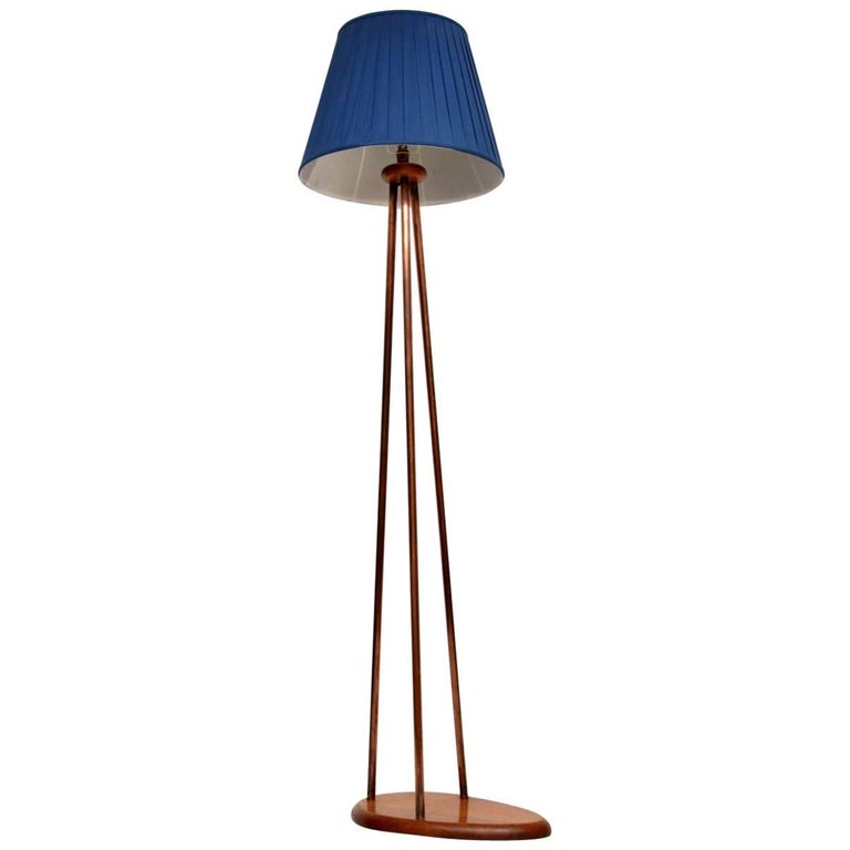 1960s Vintage Copper Floor Lamp At 1stdibs 1960s Vintage Copper Floor Lamp For