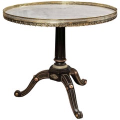 Table de style néoclassique russe en ébène avec plateau central en marbre de la Maison Jansen