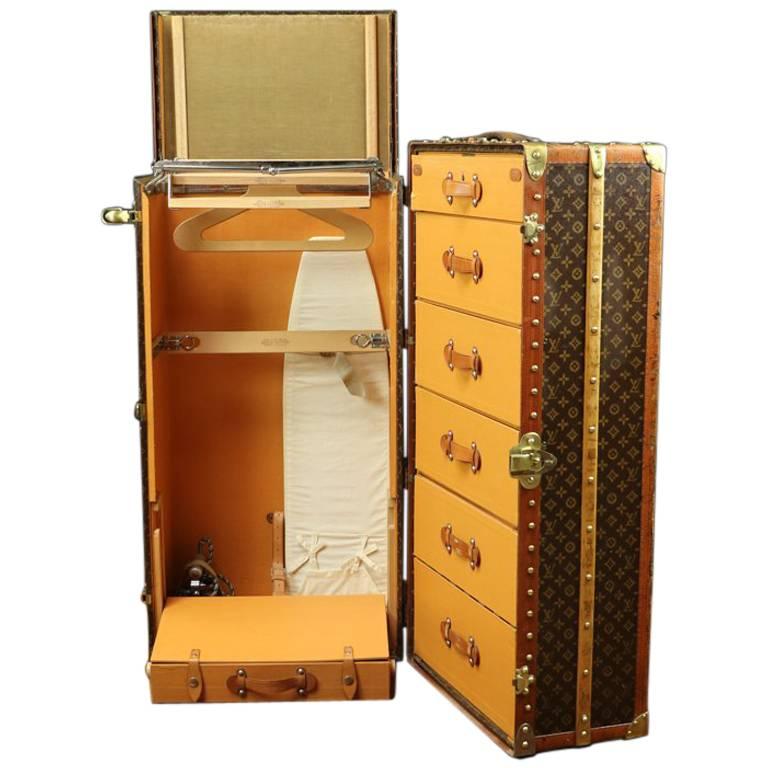 Louis Vuitton Wardrobe Trunk In Orange Vuitonitte For Sale At 1stdibs