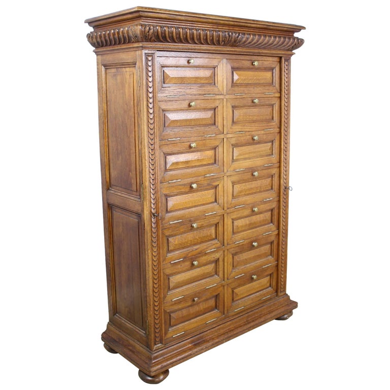 Antique Oak Cabinet With Side Locks And Original Keys For Sale At Antique Oak Cabinet with Side Locks and Original Keys For Sale - Antique Oak Cabinet With Side Locks And Original Keys For Sale At
