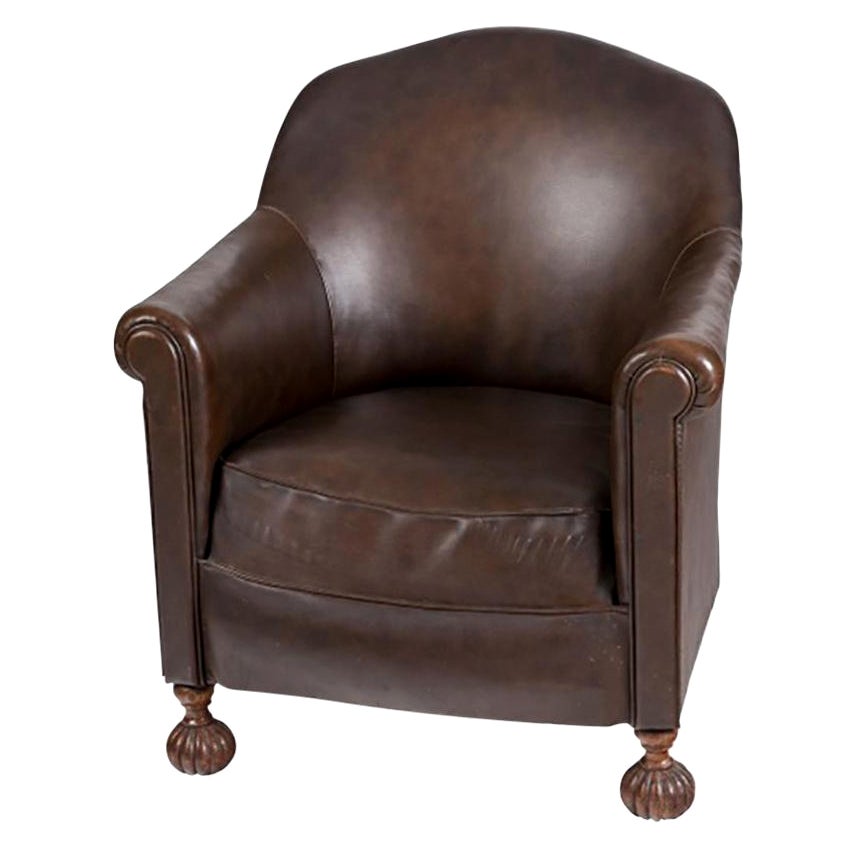 1950s English Leather Armchair with Carved Wooden Legs