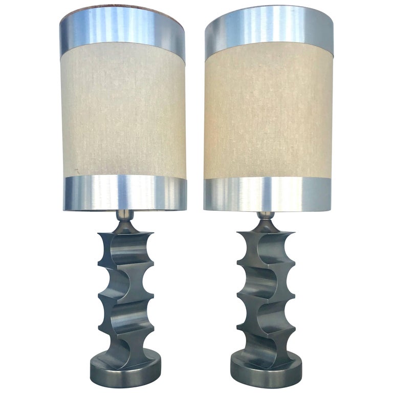 Sculptural Pair of 1970s Italian Steel Table Lamps with Original Custom Shades For Sale